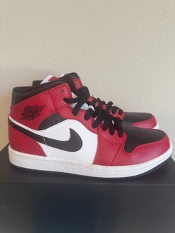 Nike Air Jordan 1 Mid Size 8