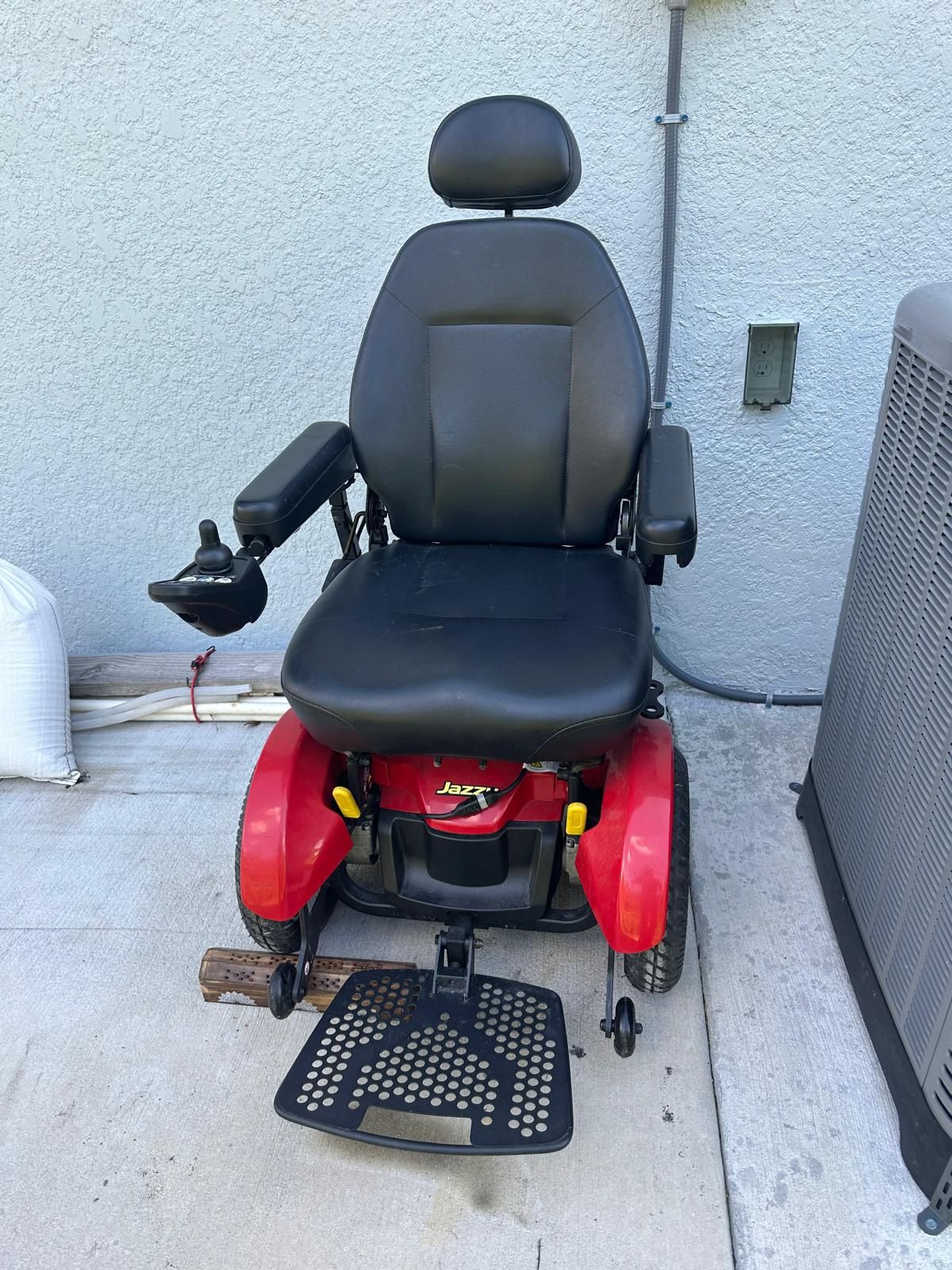 Elite 14 Electric chair