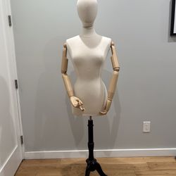 Female Mannequin for Sale in Brooklyn, NY - OfferUp