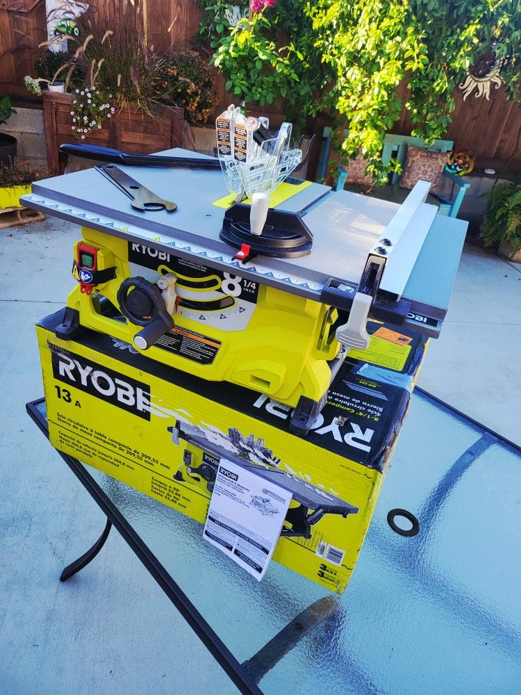 Ryobi 13.5 Amp 8-1/4 in. Compact Portable Corded Jobsite Table Saw (No Stand)