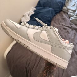 Nike Dunks 