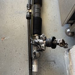 Honda Crv 2005-06 Rack And pinion assm With Tie Rods