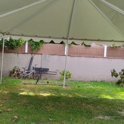 white tent 20x30  20x40 20x50  artificial grass tables chairs tablecloths 