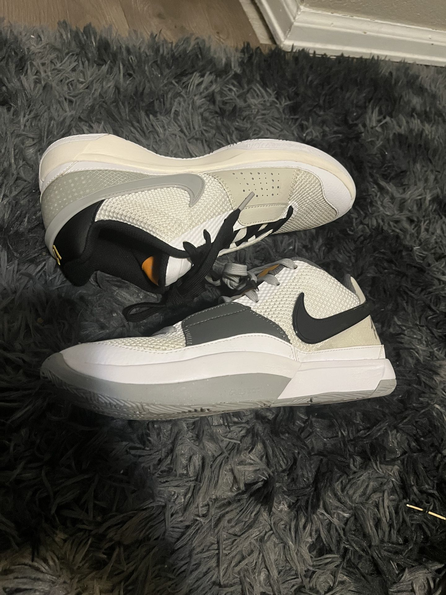 Nike Ja Morant 1s