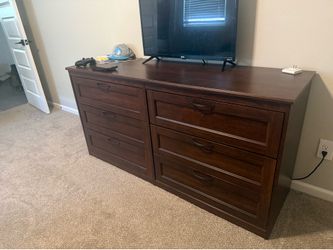 Free IKEA Dresser