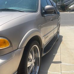2001 Lincoln  Navegador $1(contact info removed)00 Millas