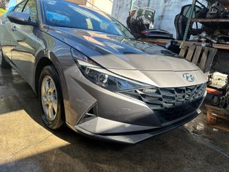 HYUNDAI ELANTRA PART OUT 