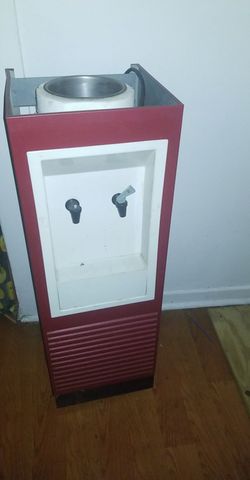 Water dispenser