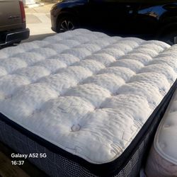 Aireloom king Mattress