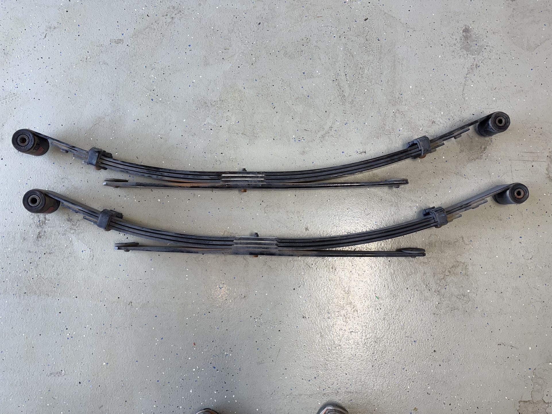 Chevy Colorado/GMC Canyon Rear Leaf Springs