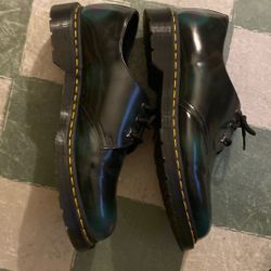 Dr. Martens Low Top Boot Size 13