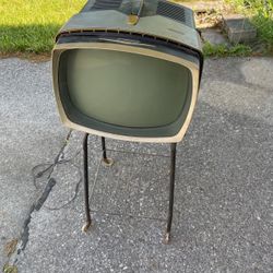 Vintage TV RCA Victor Deluxe Make An Offer