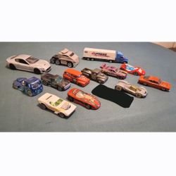 Hot wheels   13 cars