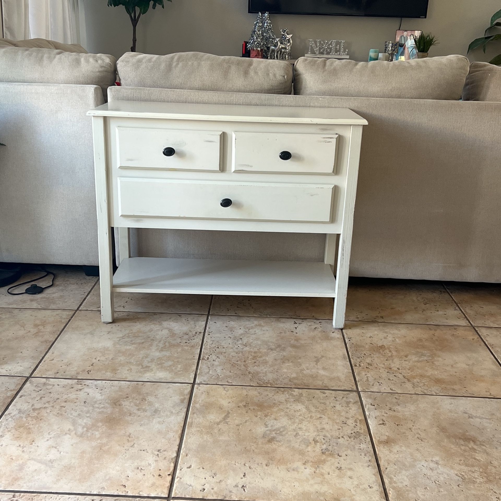 3 Drawer Entrance Table/TV Stand