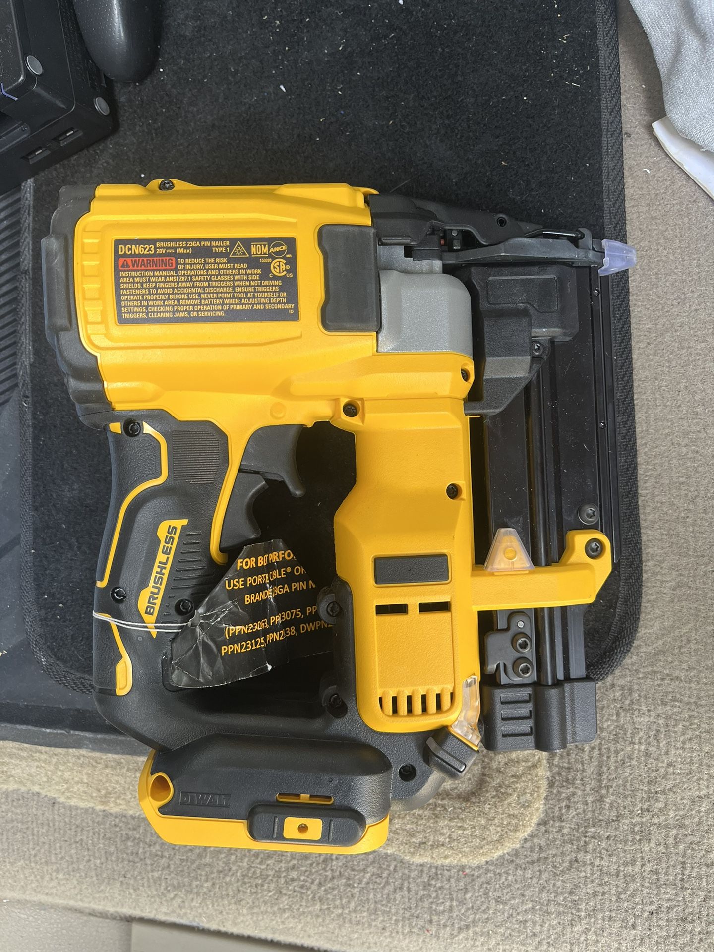 Dewalt ATOMIC 23 Gauge Pin Nailer for Sale in Jupiter, FL OfferUp