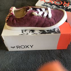 Roxy Burgundy Soft Shoe Size 2