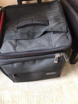 Rolling Briefcase Cube