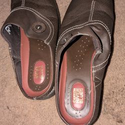 Ladies Shoes Sizes 9