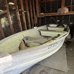 14 Foot Aluminum Boat + Trailer + 15 HP Motor