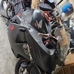 2001 Honda Cbr1100xx