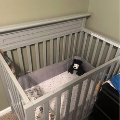 Graco Mini Crib
