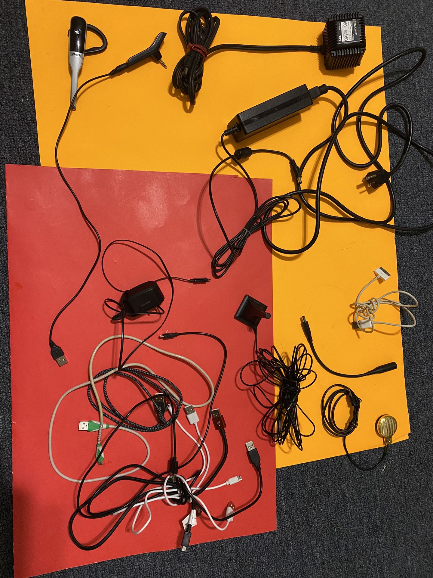 Electronics Phone Charger Lot +case