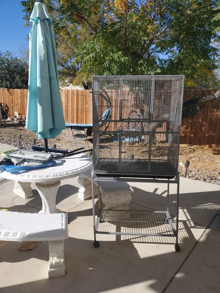 Metal Bird/parrot Cage