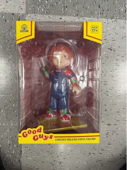 Chucky vinyl figure Brand new