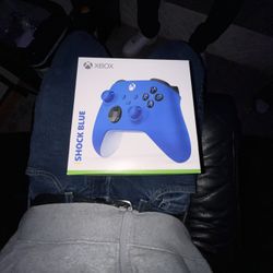 Blue Xbox Controller 