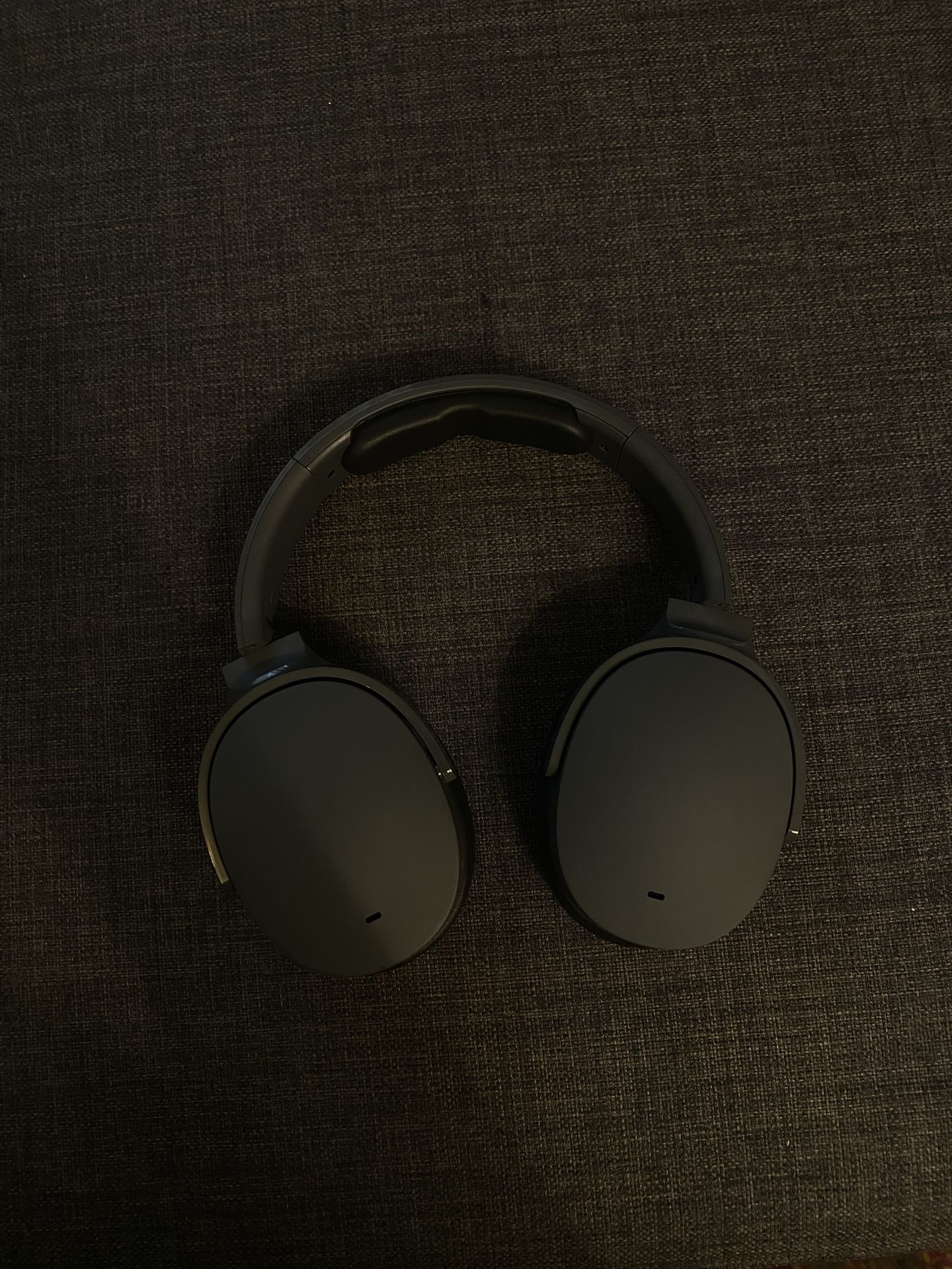 Skull Candy Hesh ANC + Hard Case And Charger