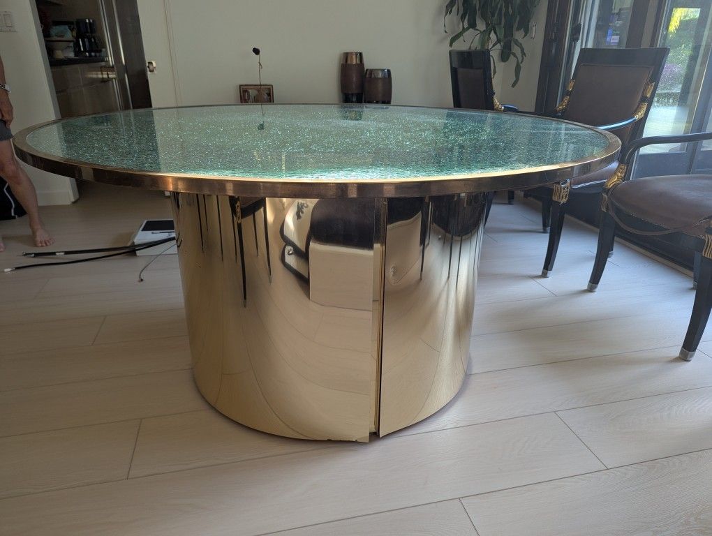 Round Glass Dining Table (60 Inches x 30 Inches) 