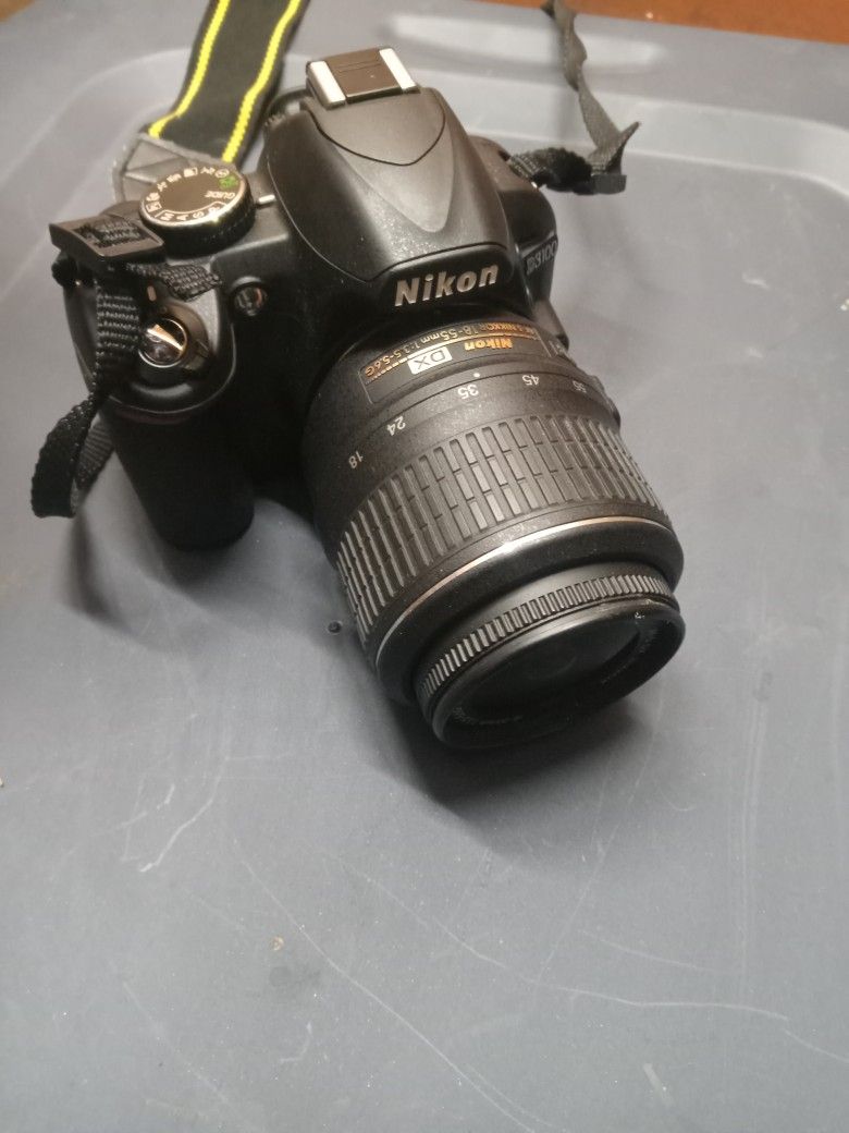 NIKON CAMERA for Sale in Anaheim, CA OfferUp