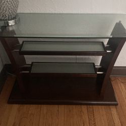 Coffee Table With A Set Of 2 Side Tables And A Consul