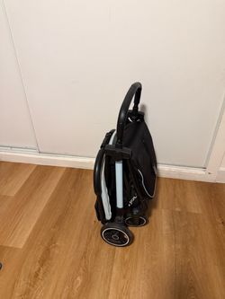 Travel stroller