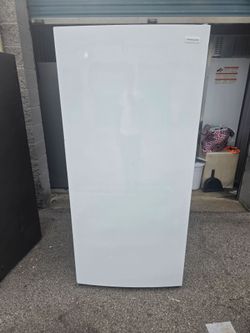 Frigidaire Deep Freezer