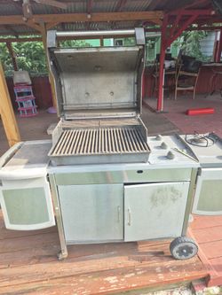 Propane BBQ Pit