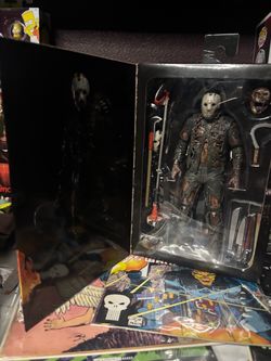 Horror movie figures