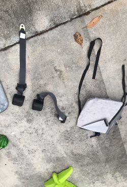 Jeep seatbelts and bikini top