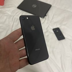 iPhone 8 64gb Unlocked 