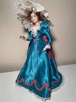 Franklin Heirloom Doll - Rare
