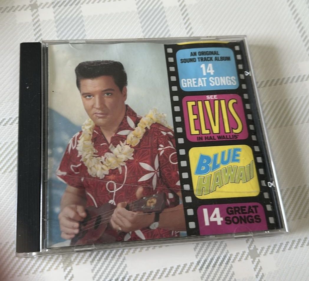 ELVIS PRESLEY BLUE HAWAII CD
