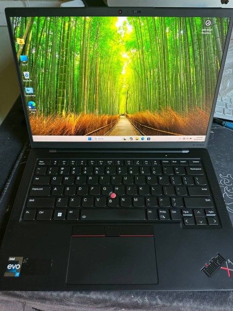 Lenovo Thinkpad X1 Carbon Gen 10