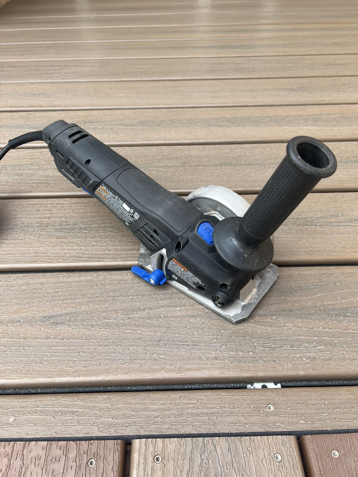 Dremel Ultra Saw US40 7.5 Amp Corded. 