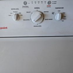 Hotpoint Top-Load Washing Machine