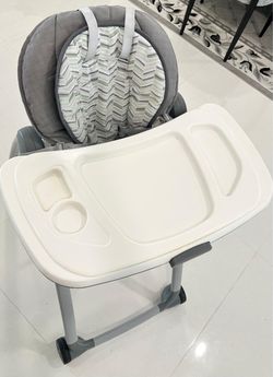Graco Feeding High Chair for baby and toddler