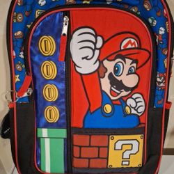 Kids' Super Mario 16" Backpacker W/Mushroom Keychain