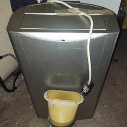 LG Air Conditioner 