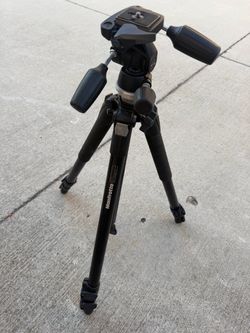 Manfrotto Camera Tripod with 3-Way Head