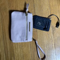 Steve Madden Light Pink Wristlet