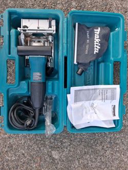 Makita JP7000 Biscuit Jointer. Almost new condition in case. Four pick up fremont sea. No low ball offers please. No trades